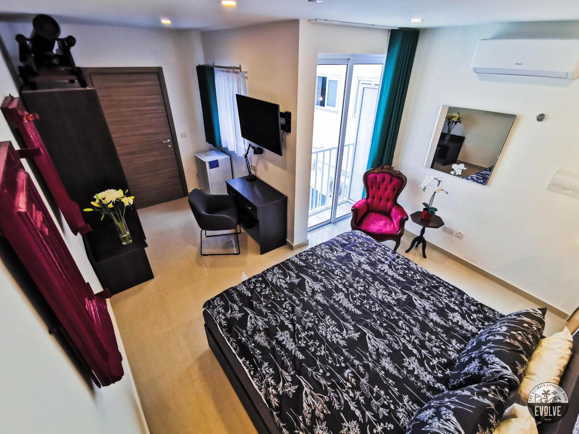 Evolve Coliving Guesthouse Сліма Номер фото